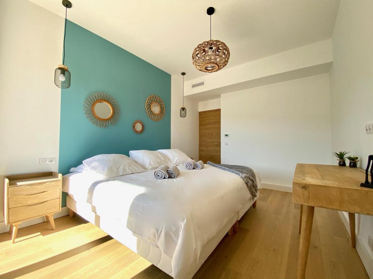 Villas De Standing Avec Magnifique Vue Mer Et Piscines Privees, Sagone Сагон Екстериор снимка