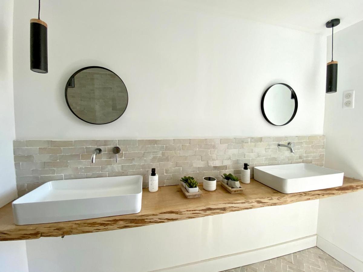 Villas De Standing Avec Magnifique Vue Mer Et Piscines Privees, Sagone Сагон Екстериор снимка