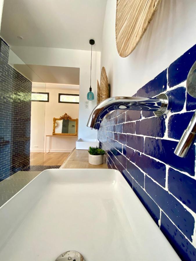 Villas De Standing Avec Magnifique Vue Mer Et Piscines Privees, Sagone Сагон Екстериор снимка