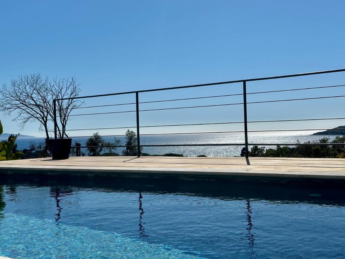 Villas De Standing Avec Magnifique Vue Mer Et Piscines Privees, Sagone Сагон Екстериор снимка