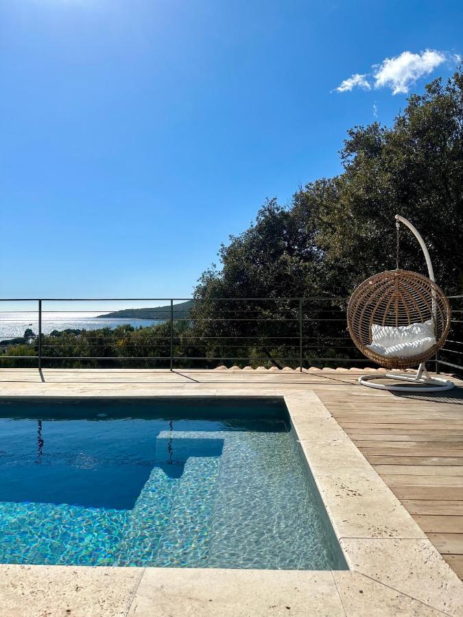 Villas De Standing Avec Magnifique Vue Mer Et Piscines Privees, Sagone Сагон Екстериор снимка