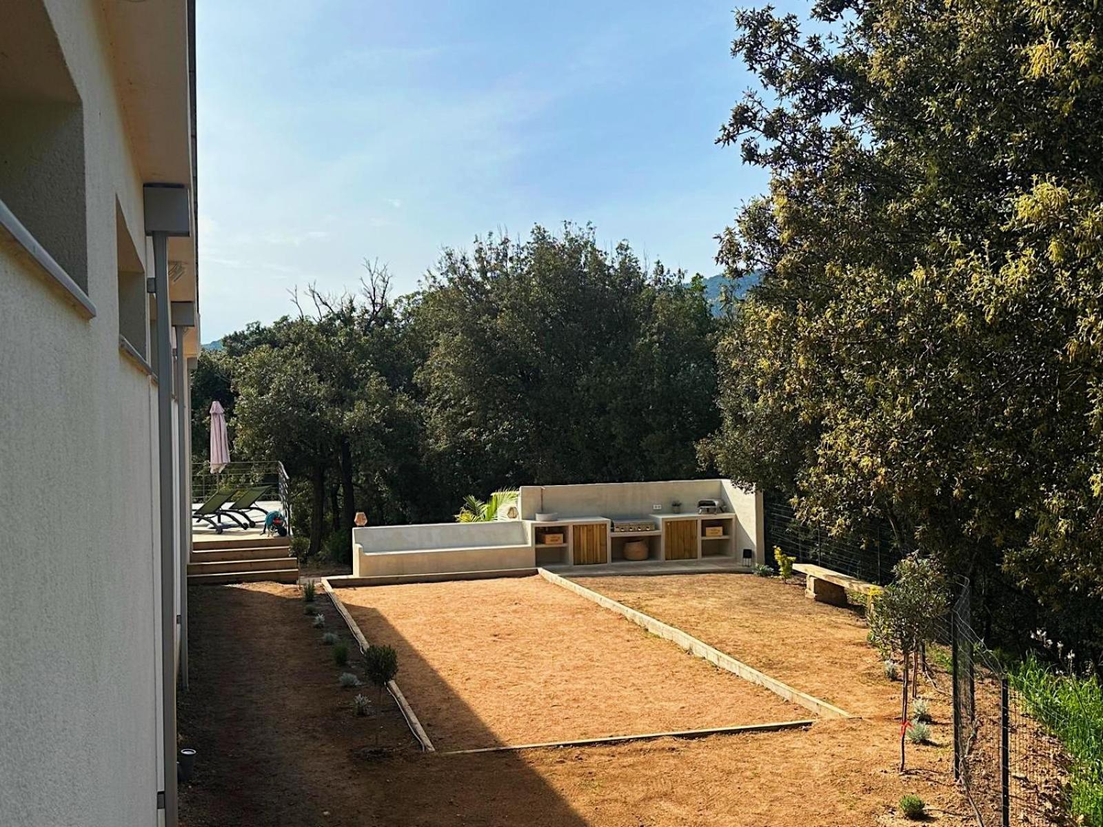 Villas De Standing Avec Magnifique Vue Mer Et Piscines Privees, Sagone Сагон Екстериор снимка