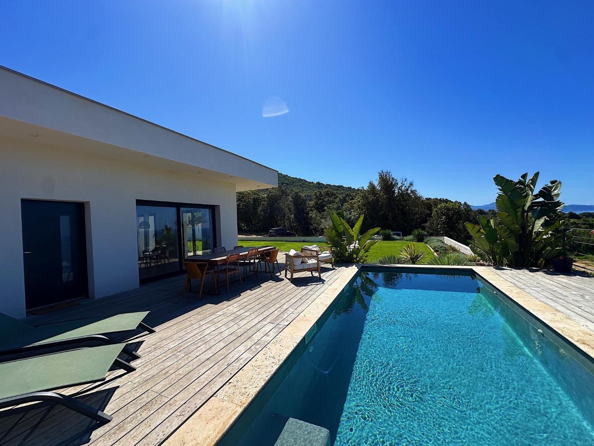 Villas De Standing Avec Magnifique Vue Mer Et Piscines Privees, Sagone Сагон Екстериор снимка